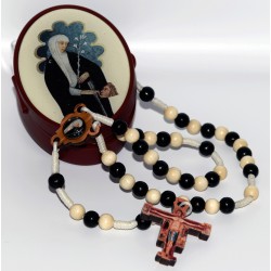 MZ011 Wooden rosary (walnut...